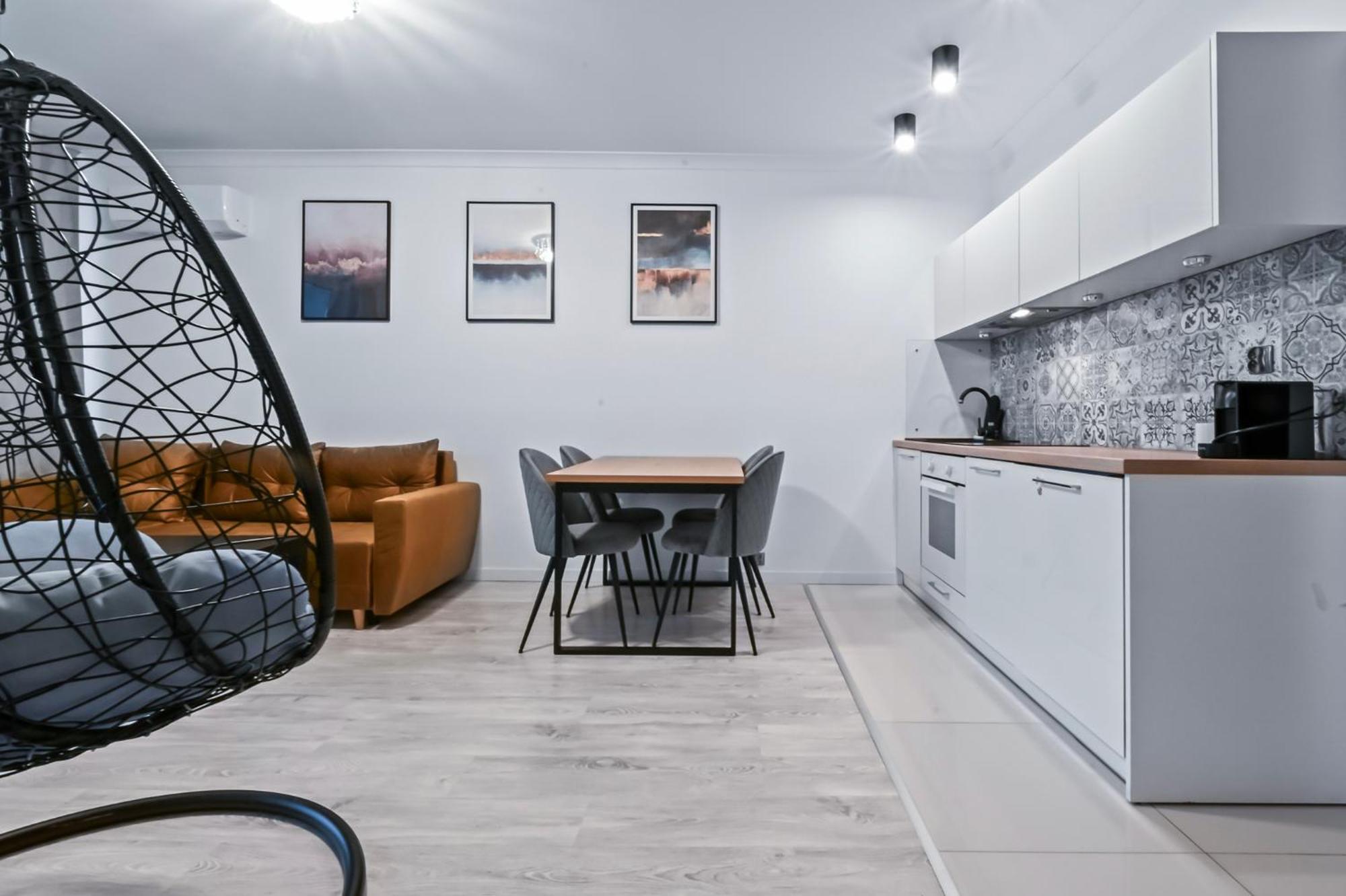 Rentplanet - Muranow Apartment *